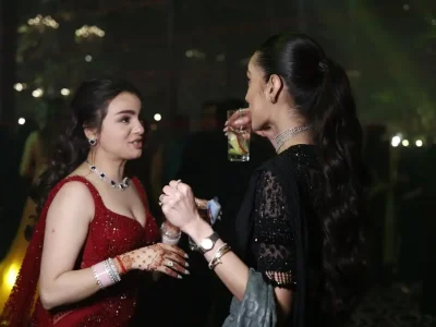 Cheers to love and laughter! 🥂Celebrating an unforgettable cocktail night with the beautiful b (2)